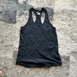 Under armour tank